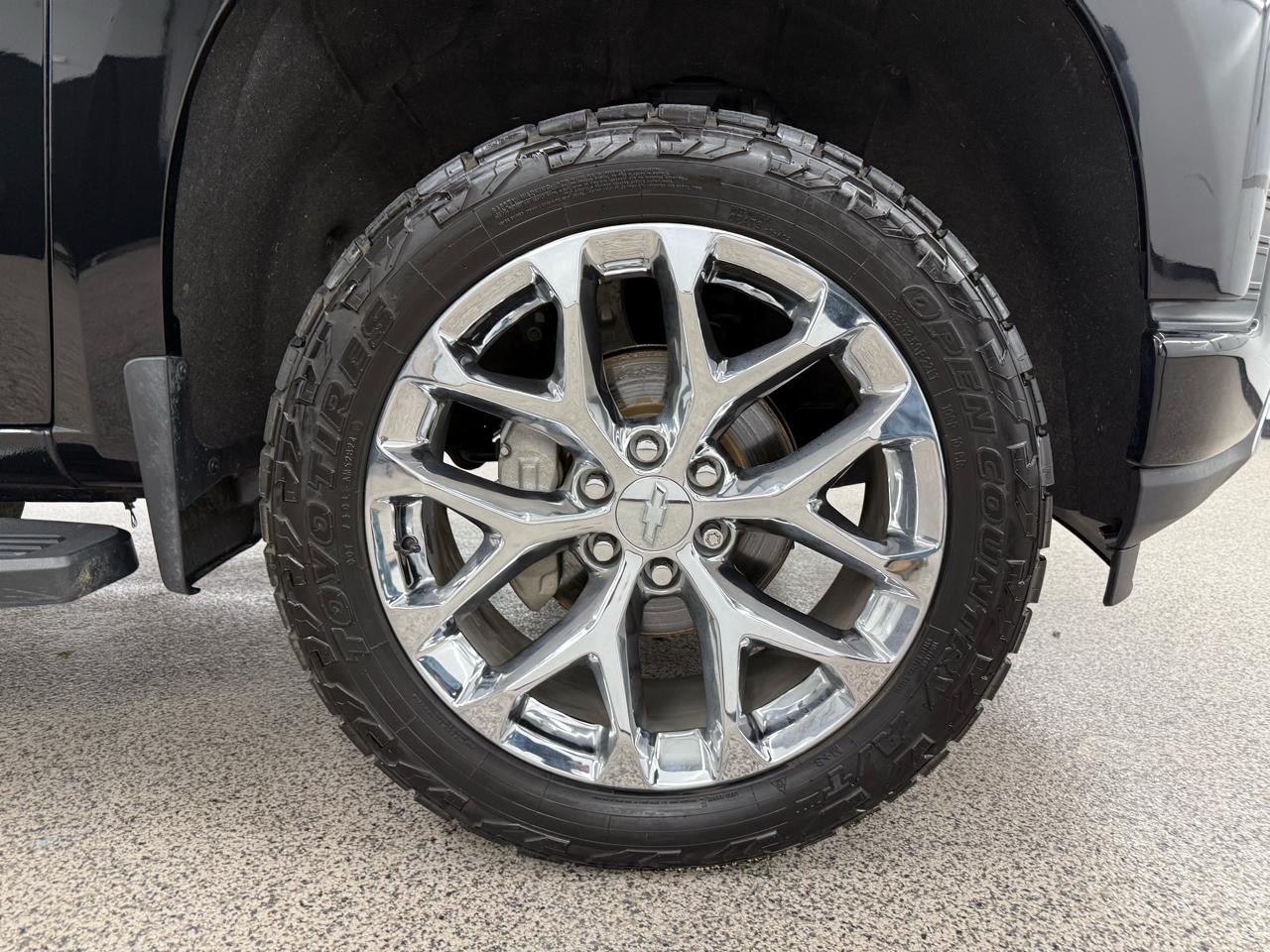 Chevrolet Silverado 1500 High Country Crew Cab Long Box 4WD 2020