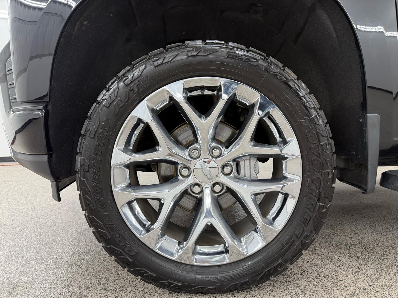 Chevrolet Silverado 1500 High Country Crew Cab Long Box 4WD 2020
