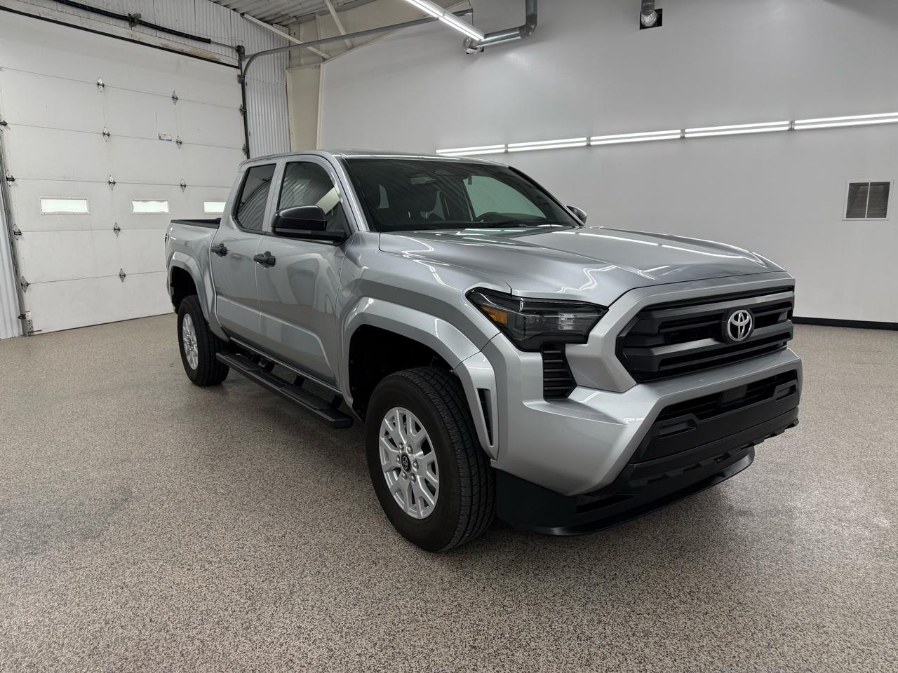 Toyota Tacoma SR Double Cab 2WD 2025