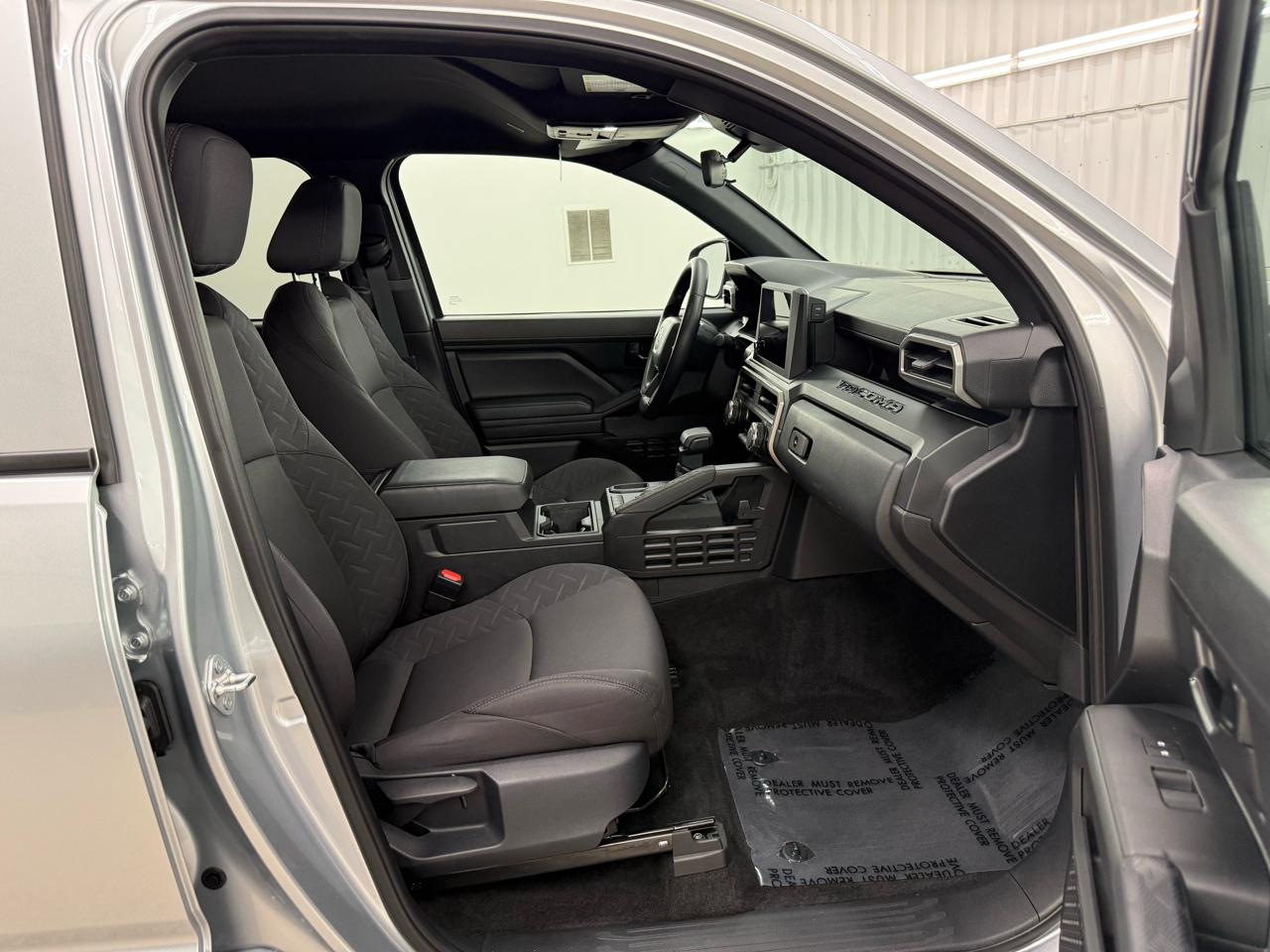 Toyota Tacoma SR Double Cab 2WD 2025