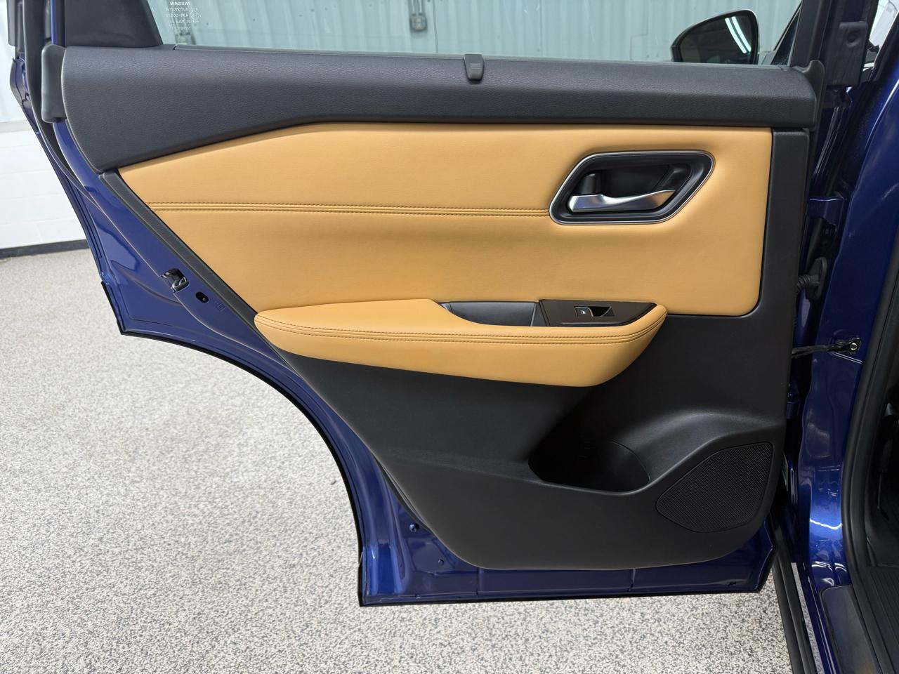 Nissan Rogue Platinum AWD 2021