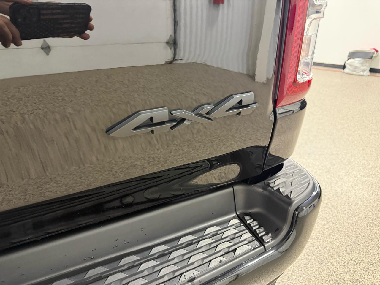 RAM 1500 Big Horn Crew Cab SWB 4WD 2021