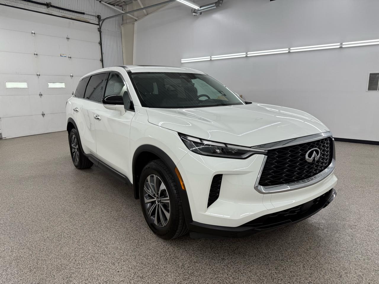 2023 Infiniti QX60 PURE AWD