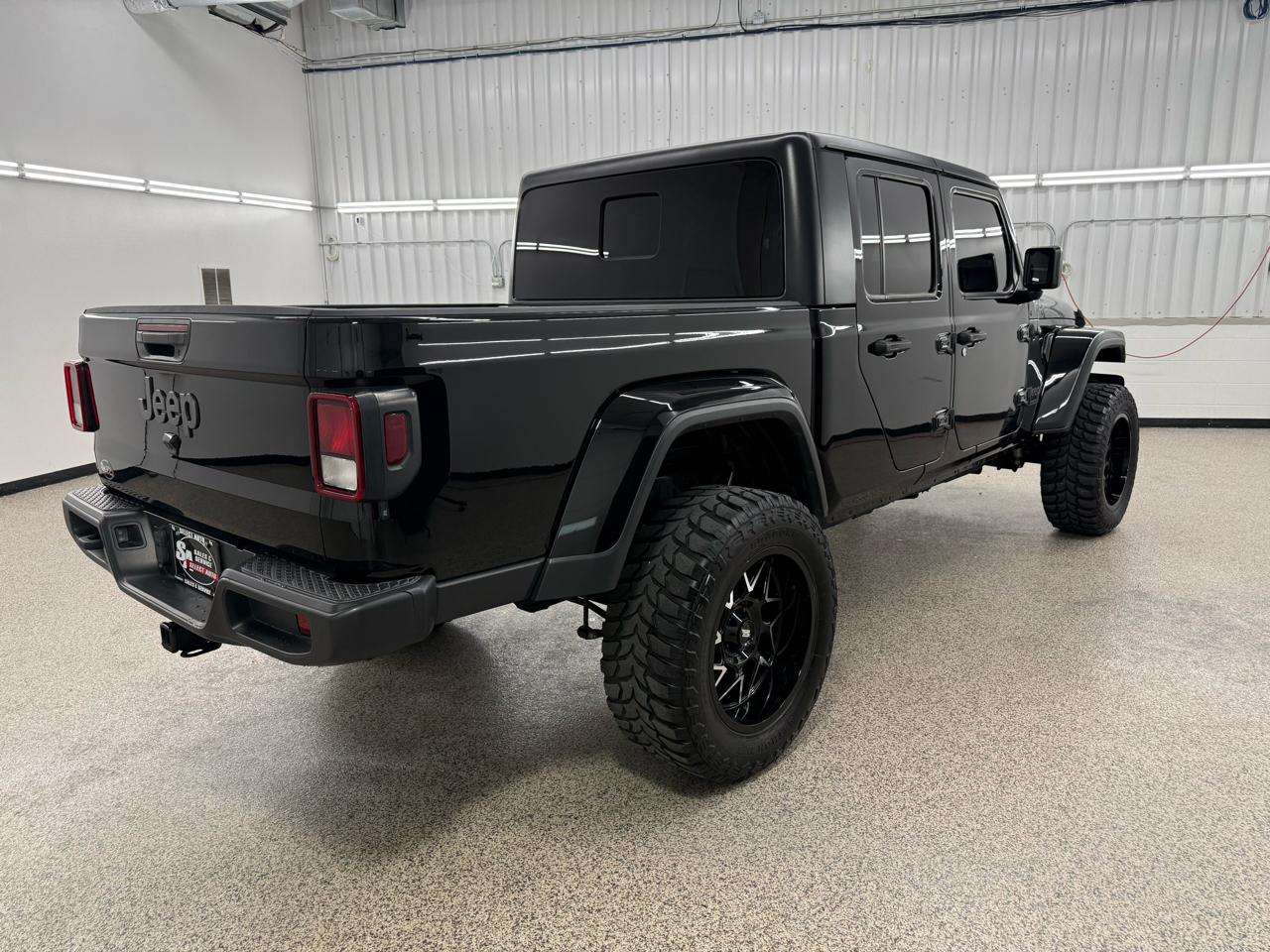 Jeep Gladiator Sport 2021