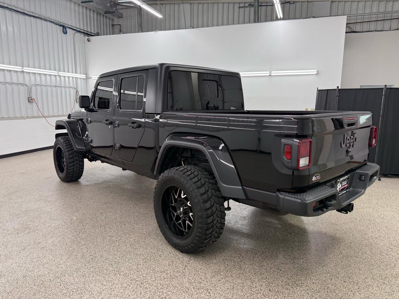 Jeep Gladiator Sport 2021