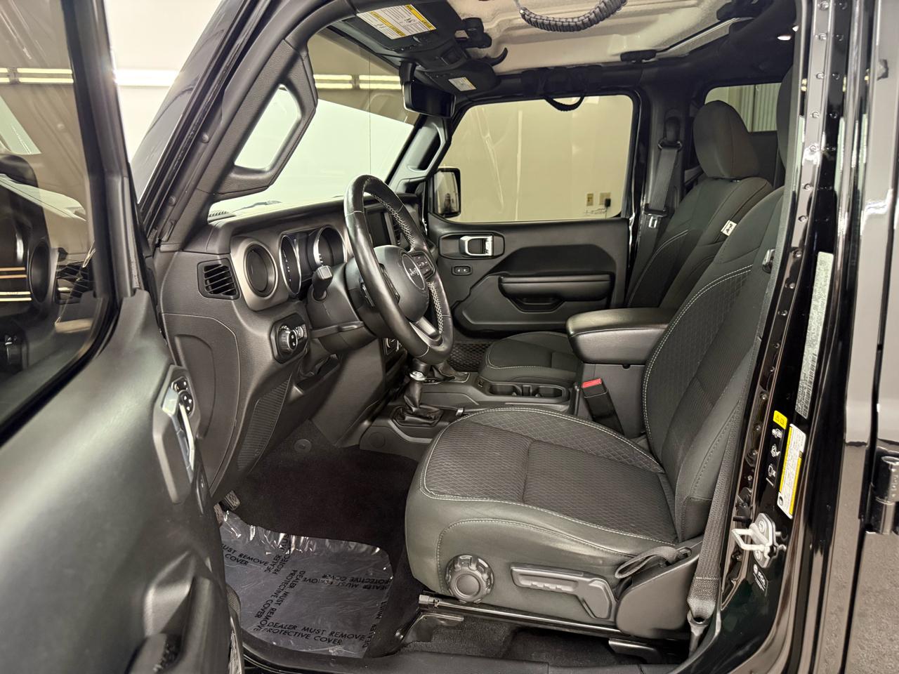 Jeep Gladiator Sport 2021