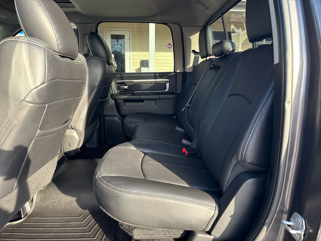 RAM 1500 Night 4x4 Crew Cab 5'7" Box *Ltd Avail* 2018