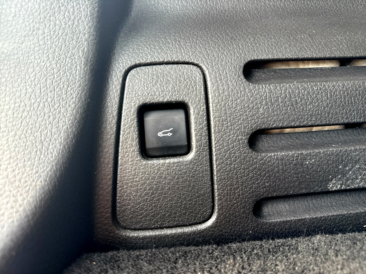 Ford Edge 4dr Limited FWD 2013