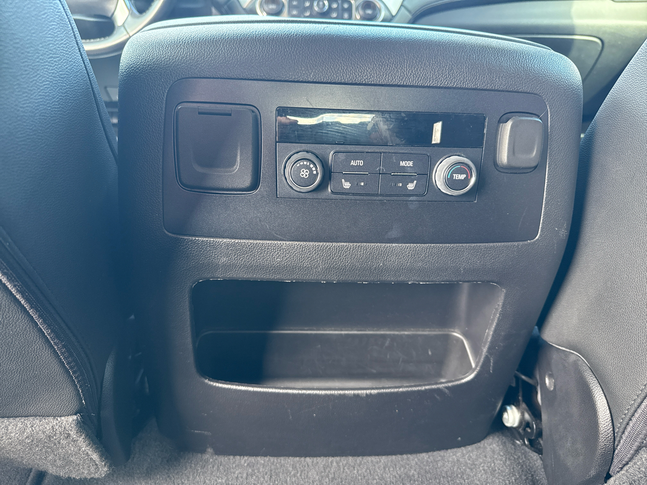 Chevrolet Tahoe 2WD 4dr LT 2019