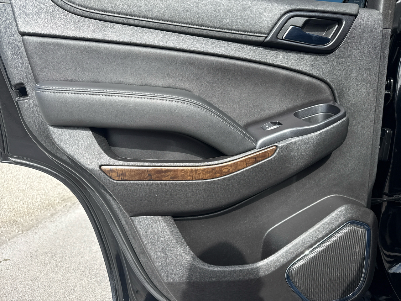 Chevrolet Tahoe 2WD 4dr LT 2019