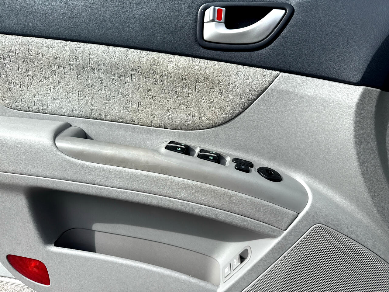 Hyundai Sonata 4dr Sdn GLS I4 Auto 2006