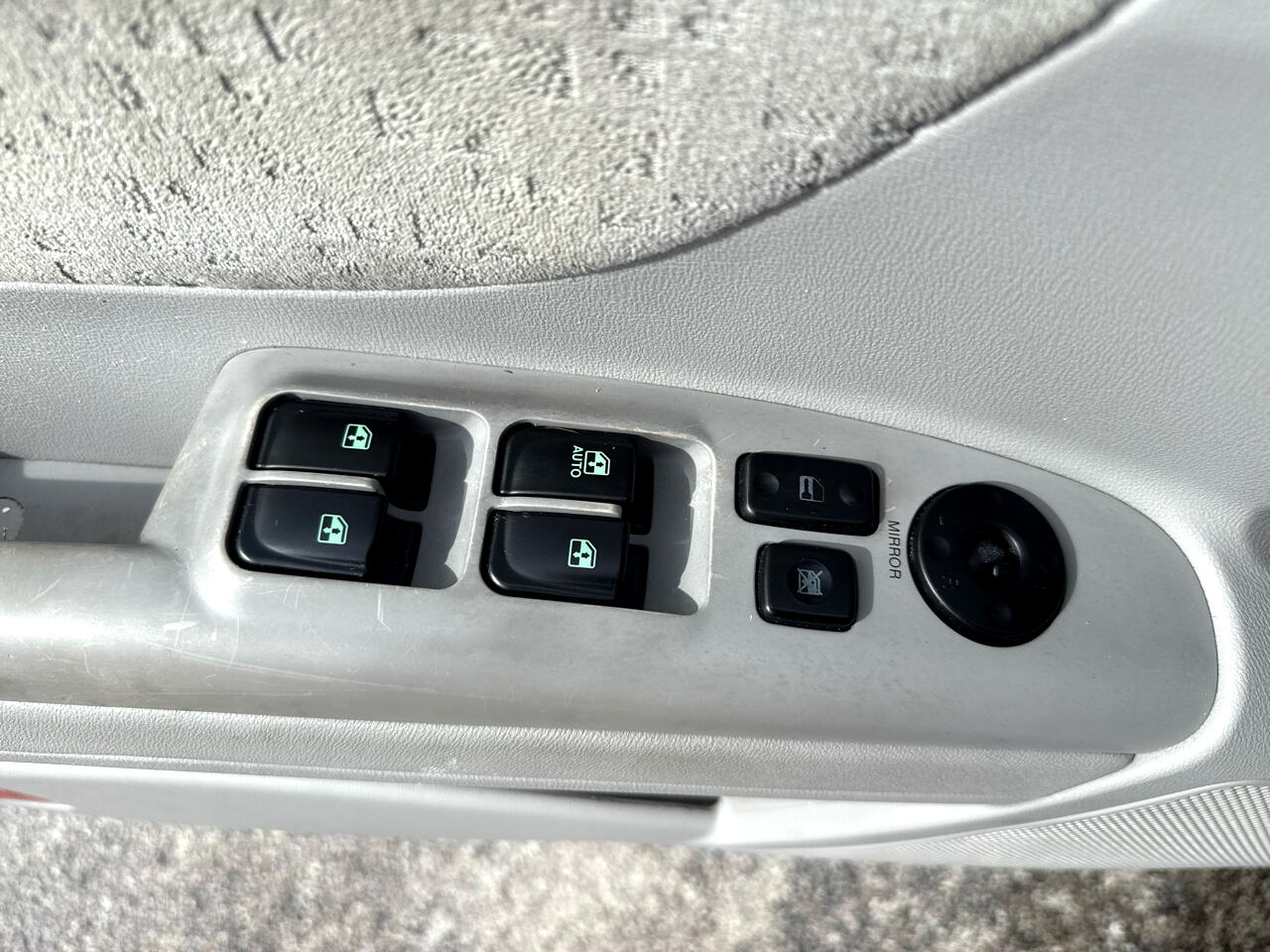 Hyundai Sonata 4dr Sdn GLS I4 Auto 2006