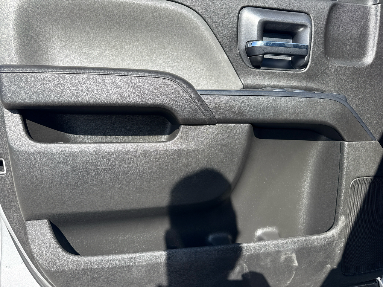 Chevrolet Silverado 1500 4WD Crew Cab 143.5" LS 2017