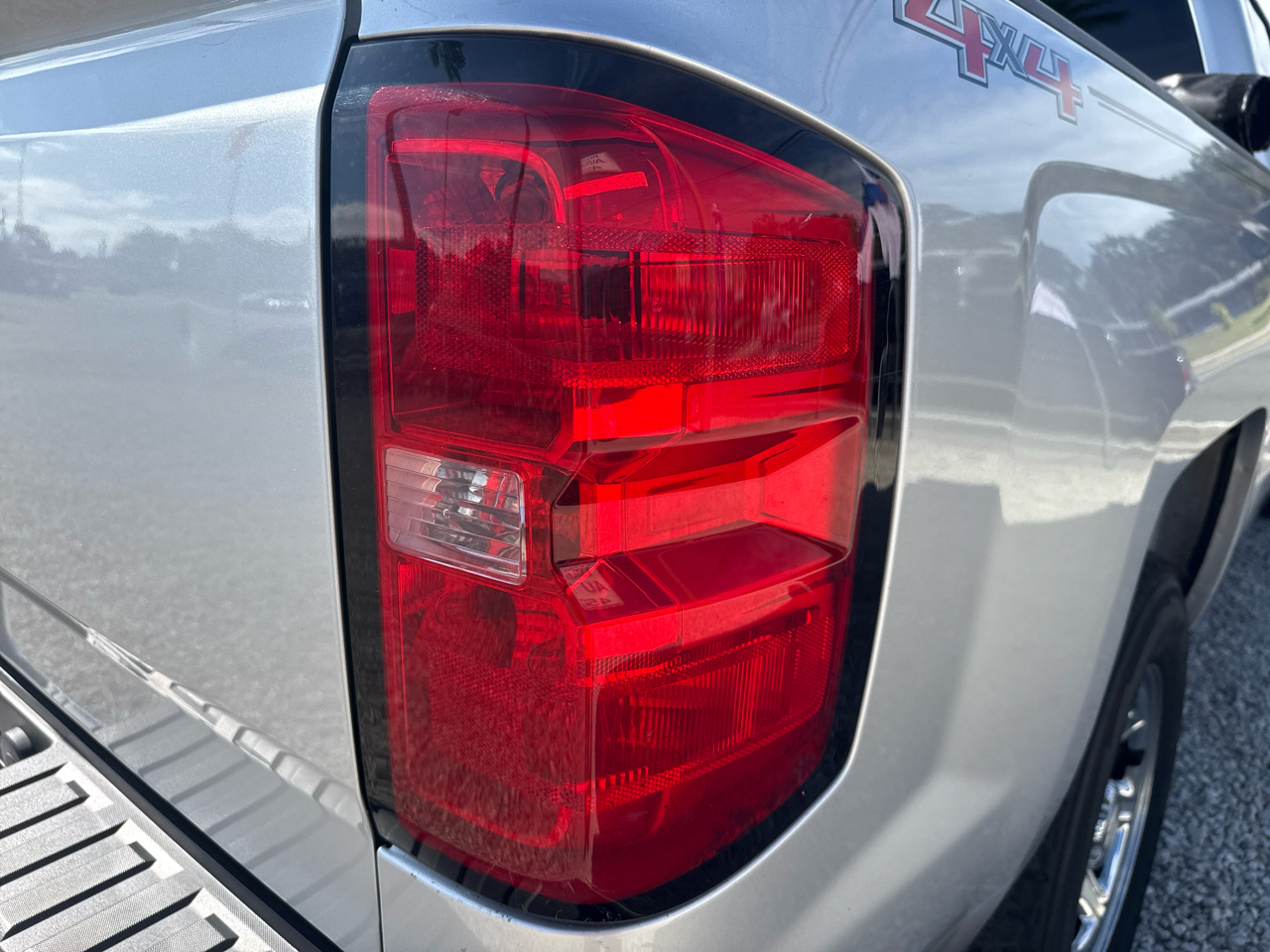 Chevrolet Silverado 1500 4WD Crew Cab 143.5" LS 2017