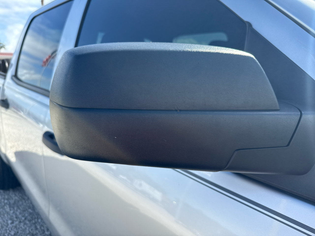 Chevrolet Silverado 1500 4WD Crew Cab 143.5" LS 2017