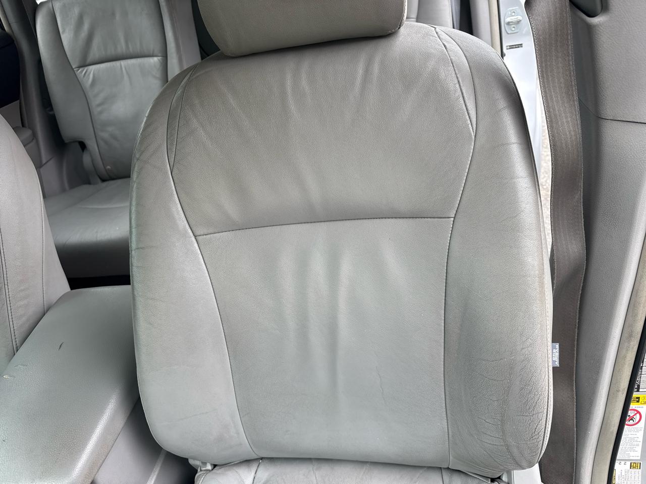 Toyota Highlander FWD 4dr V6 Limited (Natl) 2010