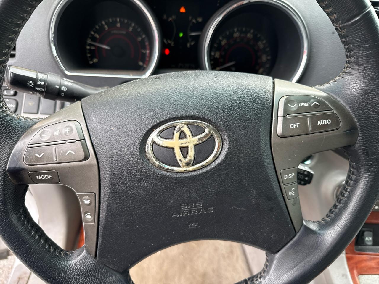 Toyota Highlander FWD 4dr V6 Limited (Natl) 2010