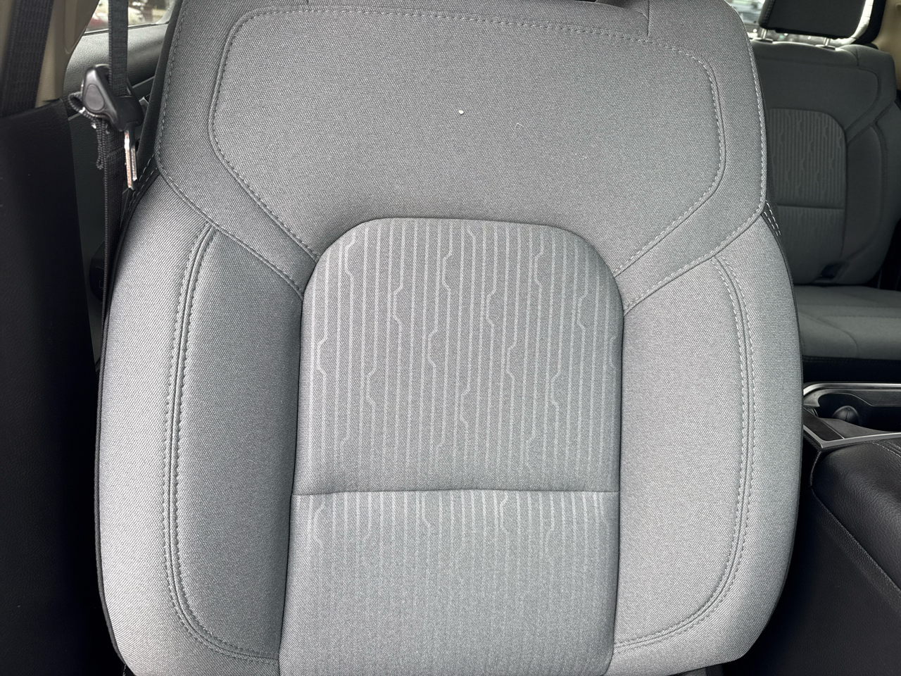 RAM 1500 Big Horn 4x4 Crew Cab 5'7" Box 2020