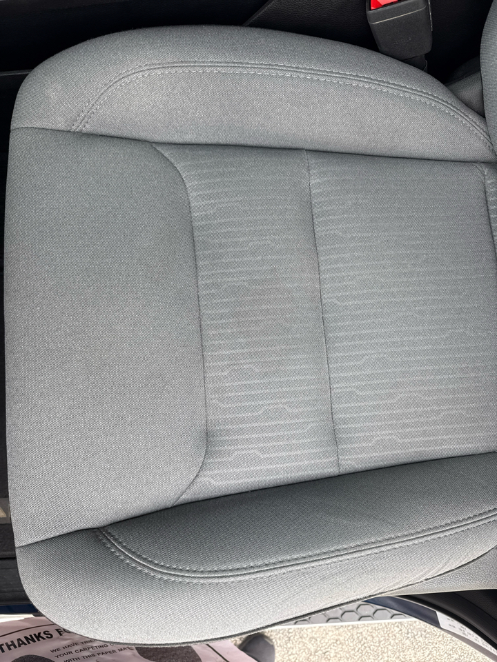 RAM 1500 Big Horn 4x4 Crew Cab 5'7" Box 2020