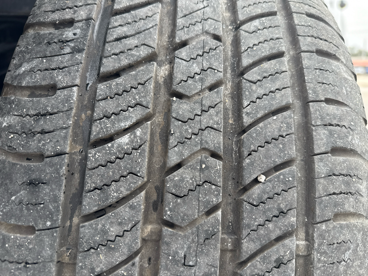 RAM 1500 Big Horn 4x4 Crew Cab 5'7" Box 2020