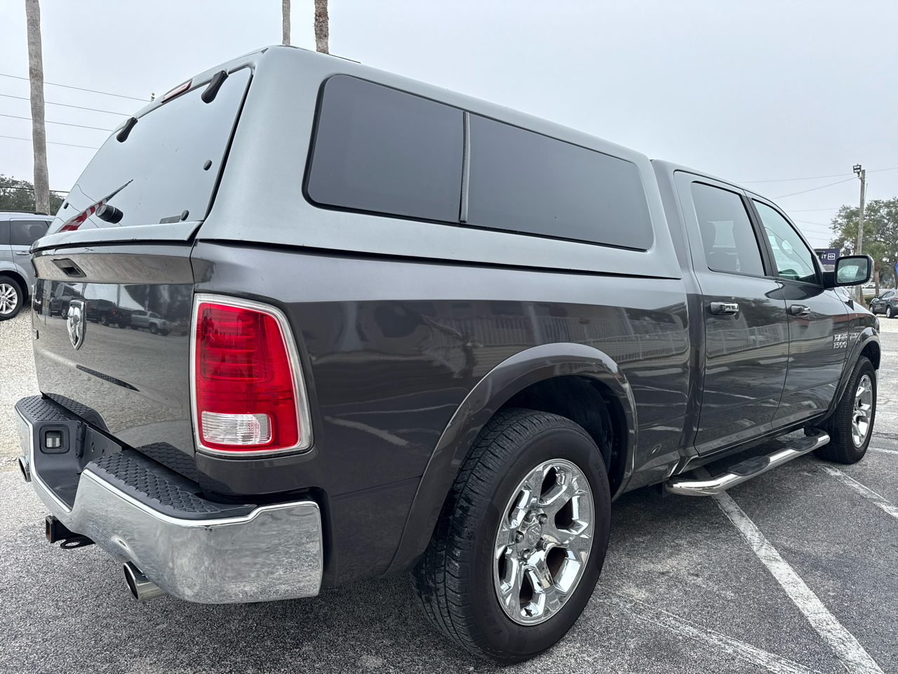 RAM 1500 2WD Crew Cab 149" Laramie 2016