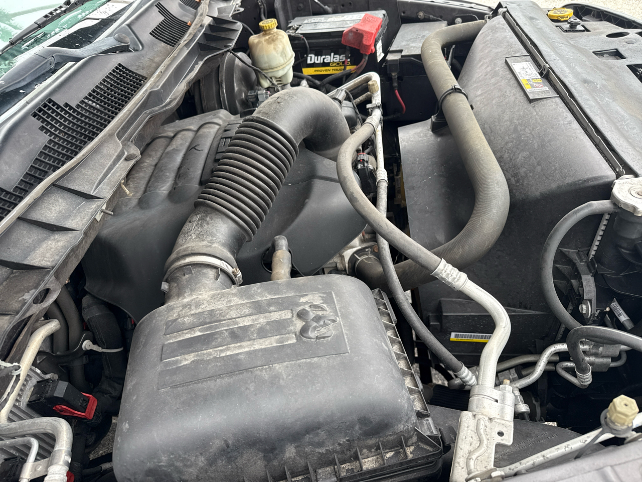 RAM 1500 2WD Crew Cab 149" Laramie 2016