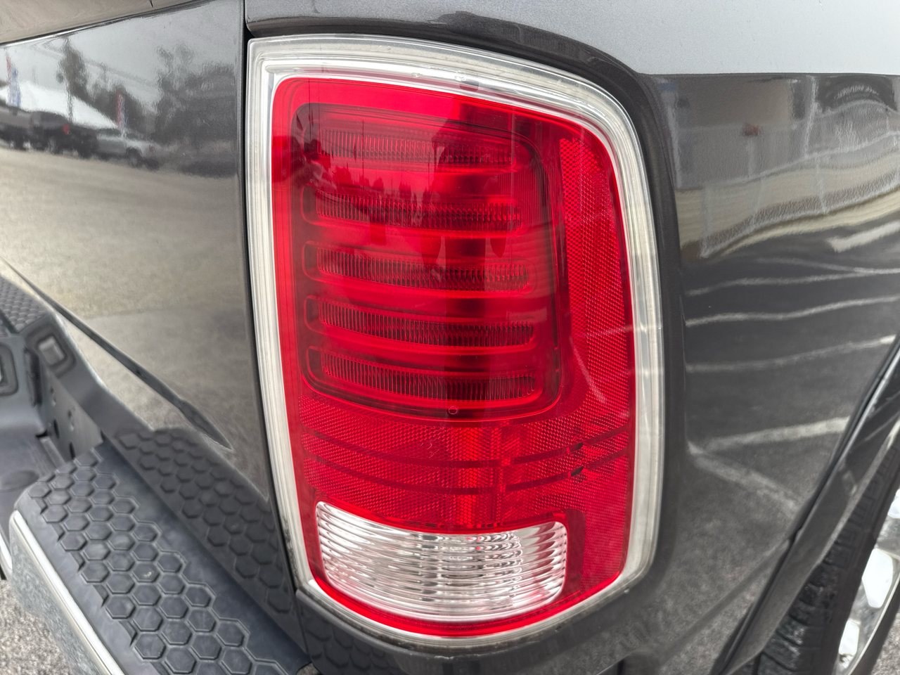 RAM 1500 2WD Crew Cab 149" Laramie 2016