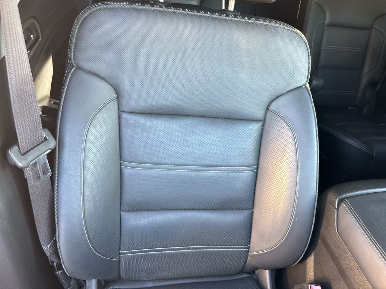 GMC Yukon XL 2WD 4dr Denali 2015