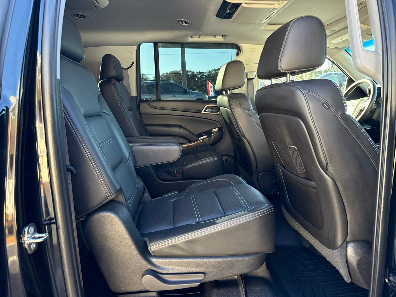 GMC Yukon XL 2WD 4dr Denali 2015
