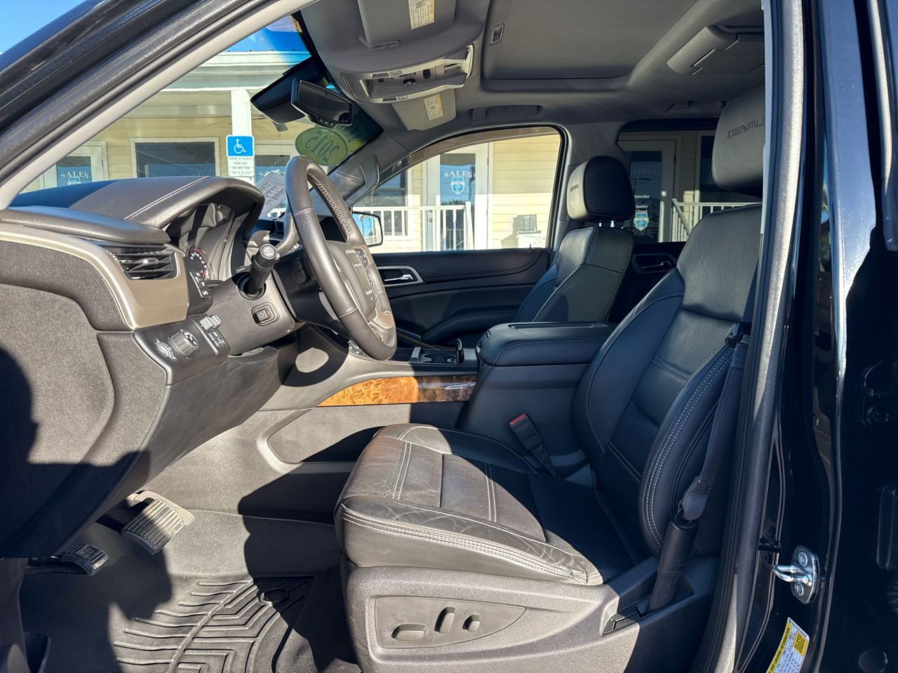 GMC Yukon XL 2WD 4dr Denali 2015