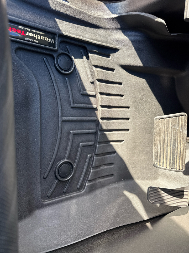 GMC Yukon XL 2WD 4dr Denali 2015