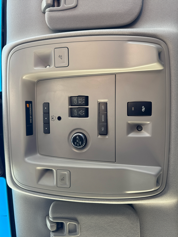 GMC Yukon XL 2WD 4dr Denali 2015