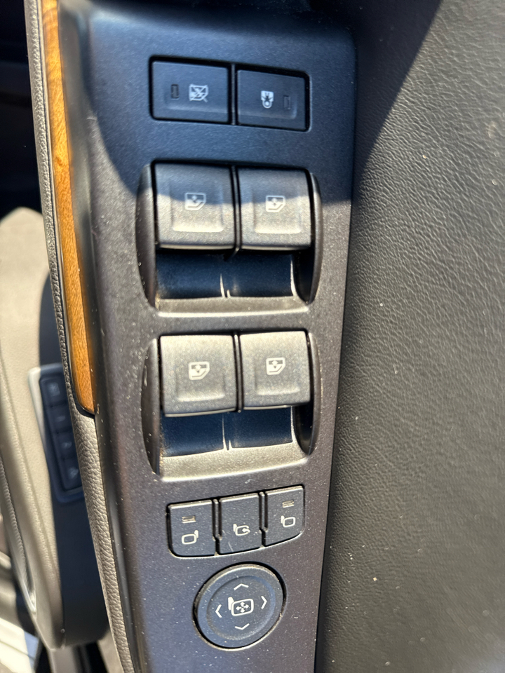 GMC Yukon XL 2WD 4dr Denali 2015