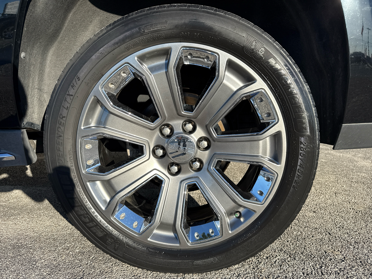 GMC Yukon XL 2WD 4dr Denali 2015