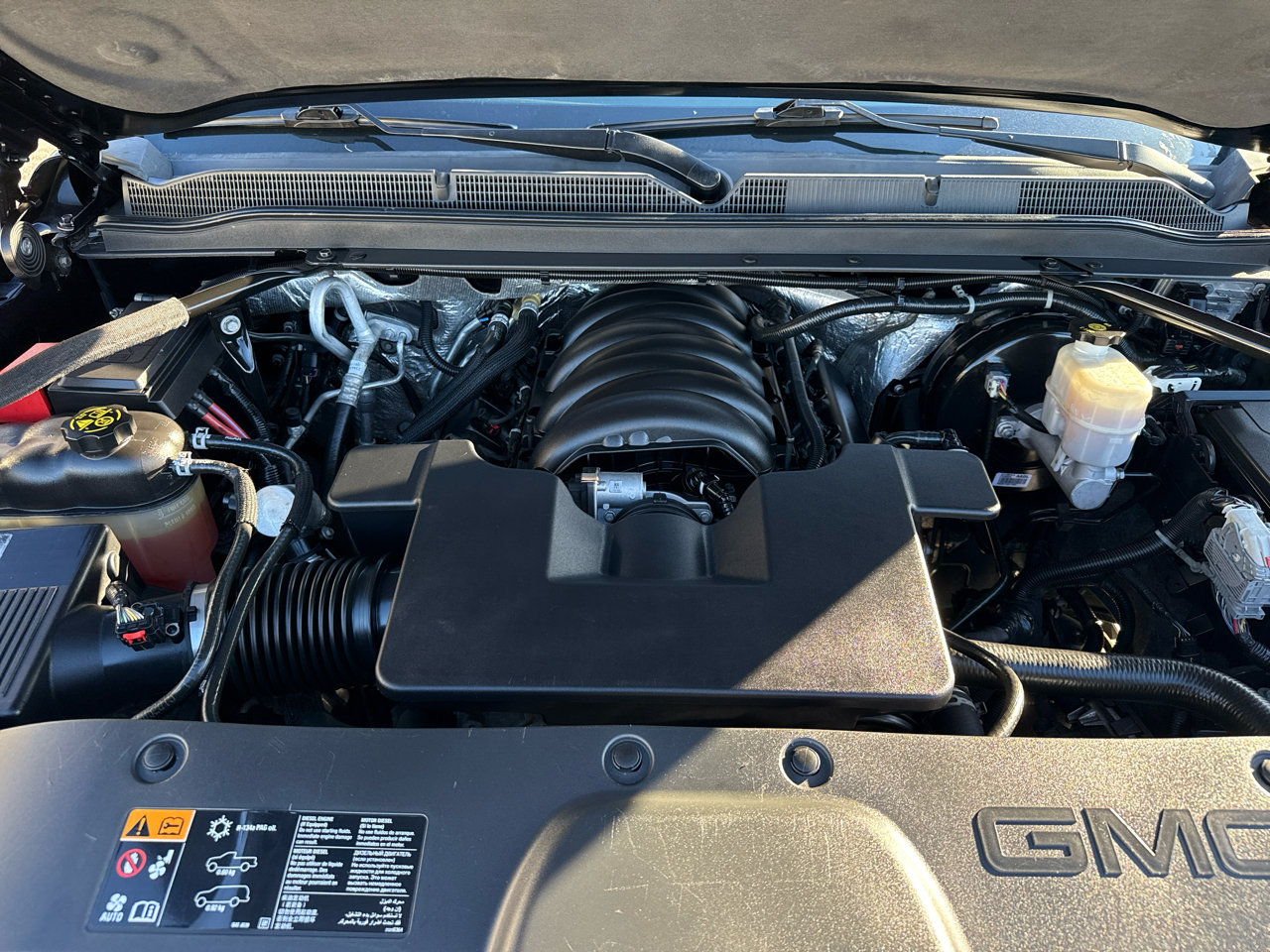 GMC Yukon XL 2WD 4dr Denali 2015