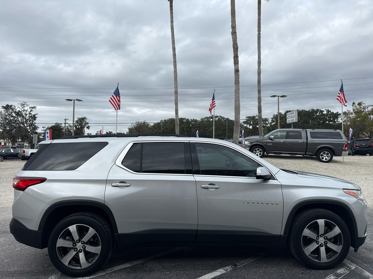 Chevrolet Traverse FWD 4dr LT Leather w/3LT 2019