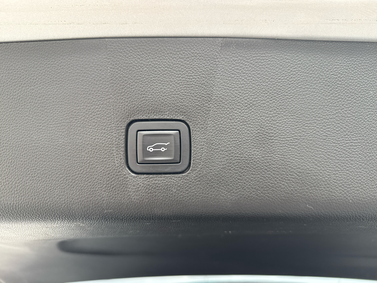 Chevrolet Traverse FWD 4dr LT Leather w/3LT 2019