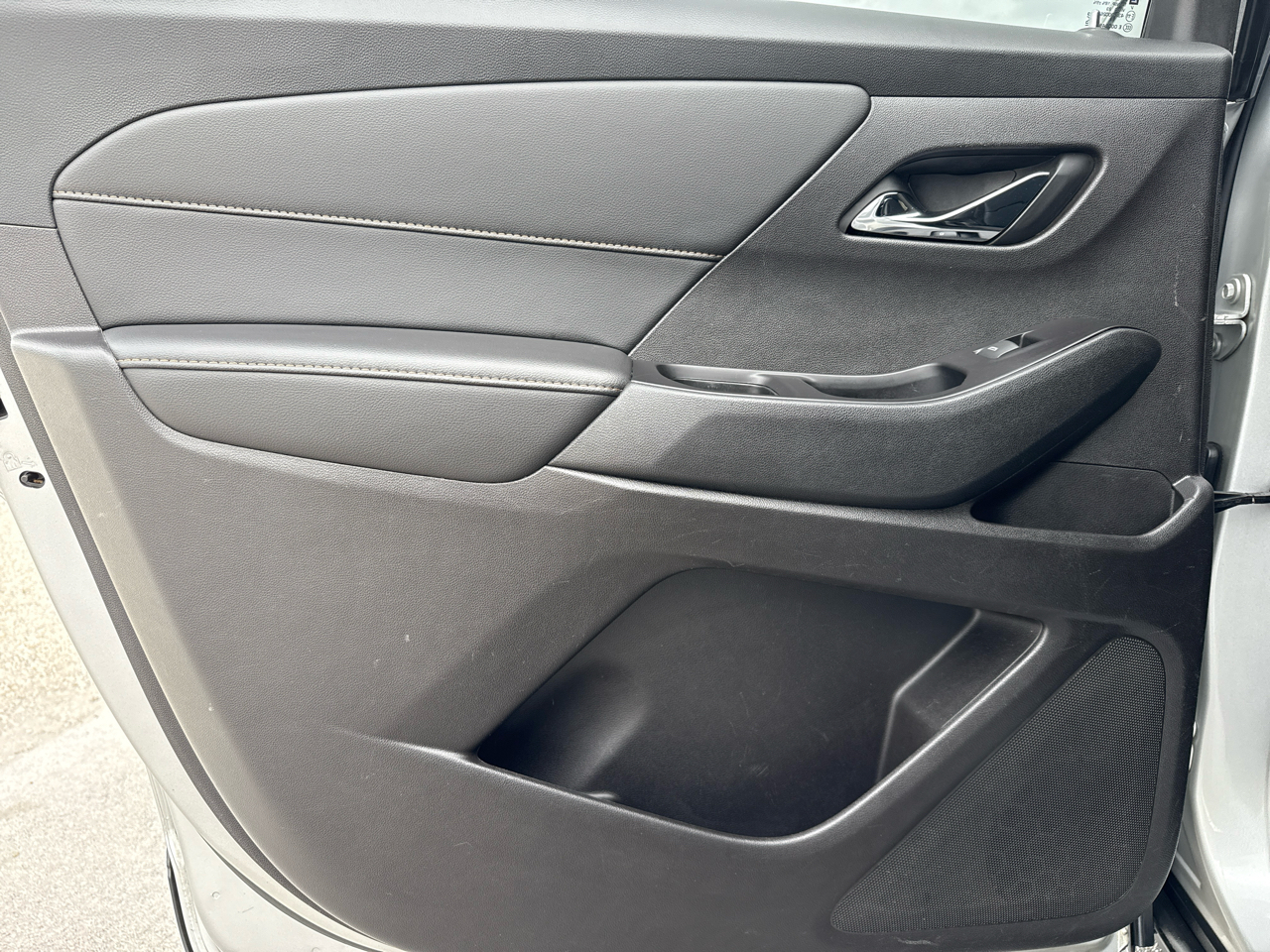 Chevrolet Traverse FWD 4dr LT Leather w/3LT 2019