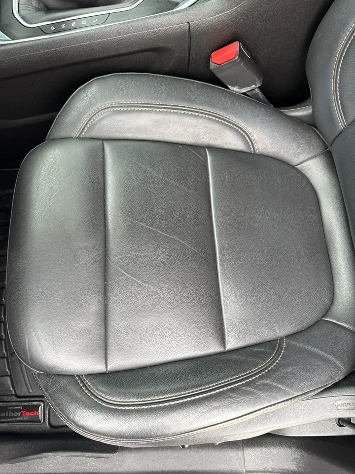 Chevrolet Traverse FWD 4dr LT Leather w/3LT 2019