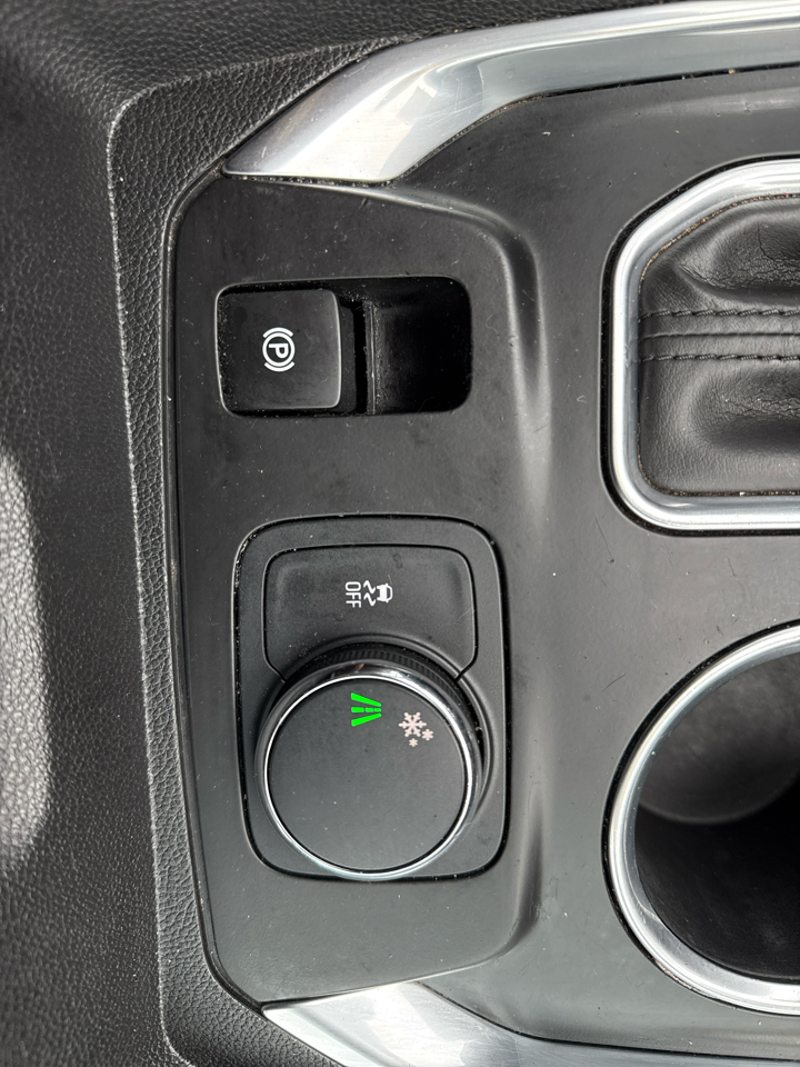 Chevrolet Traverse FWD 4dr LT Leather w/3LT 2019