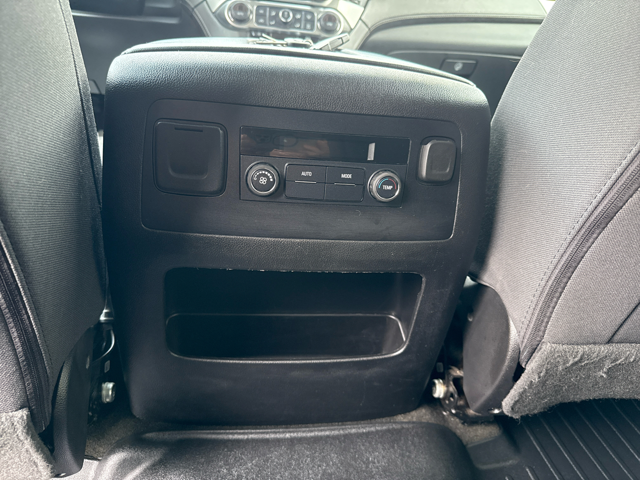 Chevrolet Tahoe 2WD 4dr LS 2018