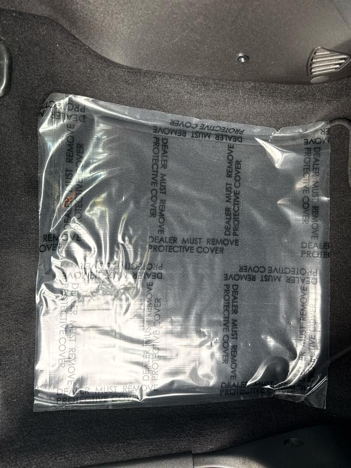 Ford Focus 4dr Sdn SEL 2010