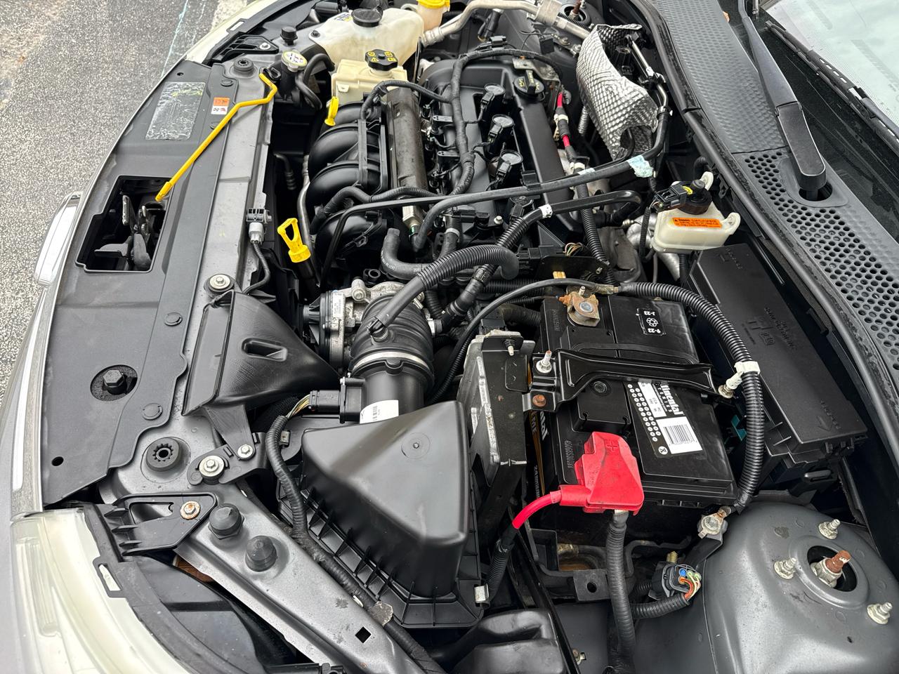 Ford Focus 4dr Sdn SEL 2010