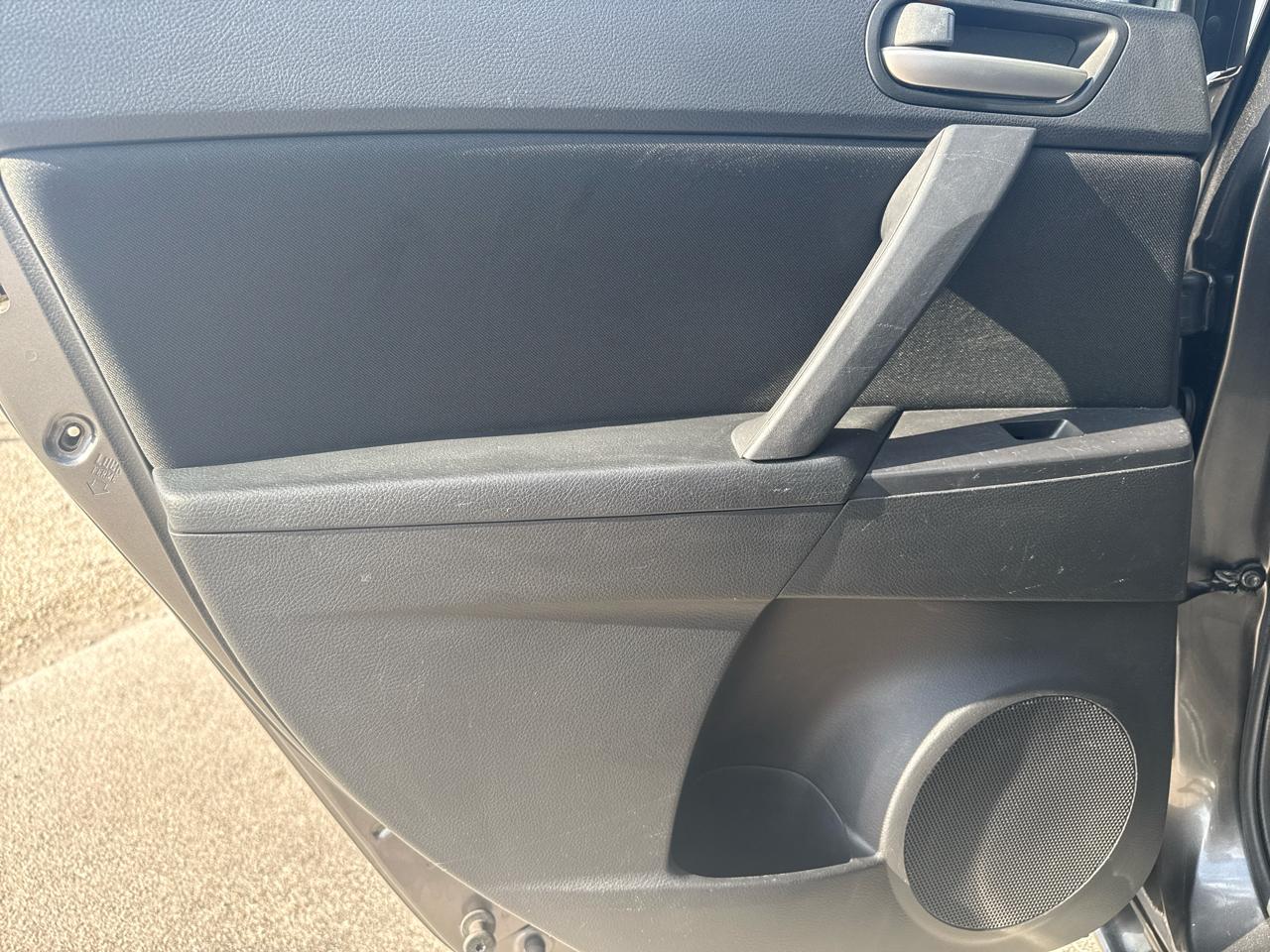 Mazda MAZDA3 4dr Sdn Auto i Touring 2012