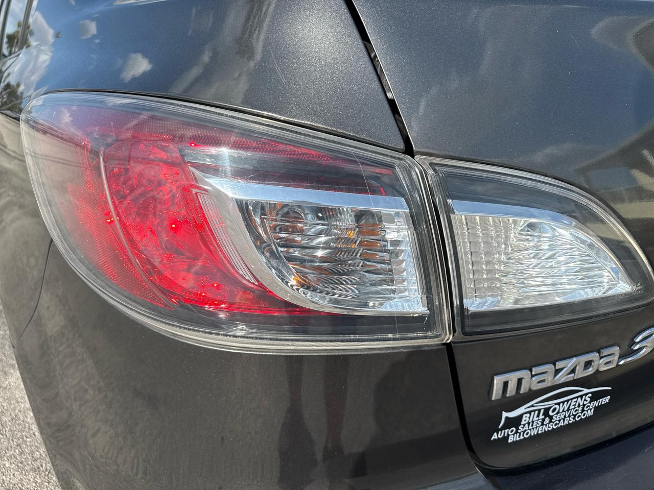 Mazda MAZDA3 4dr Sdn Auto i Touring 2012