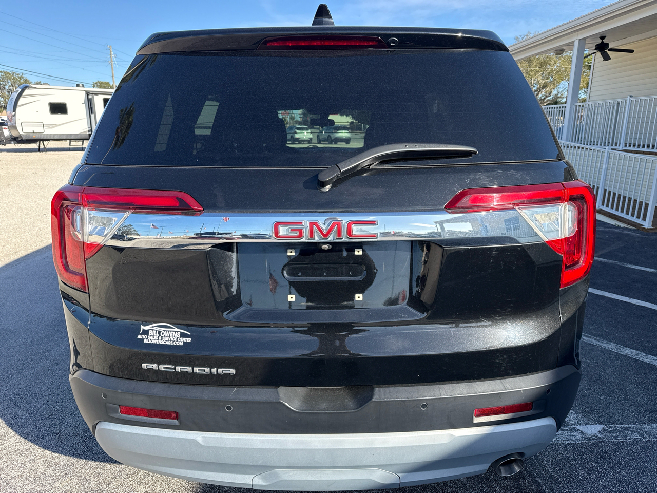 GMC Acadia FWD 4dr SLE 2021