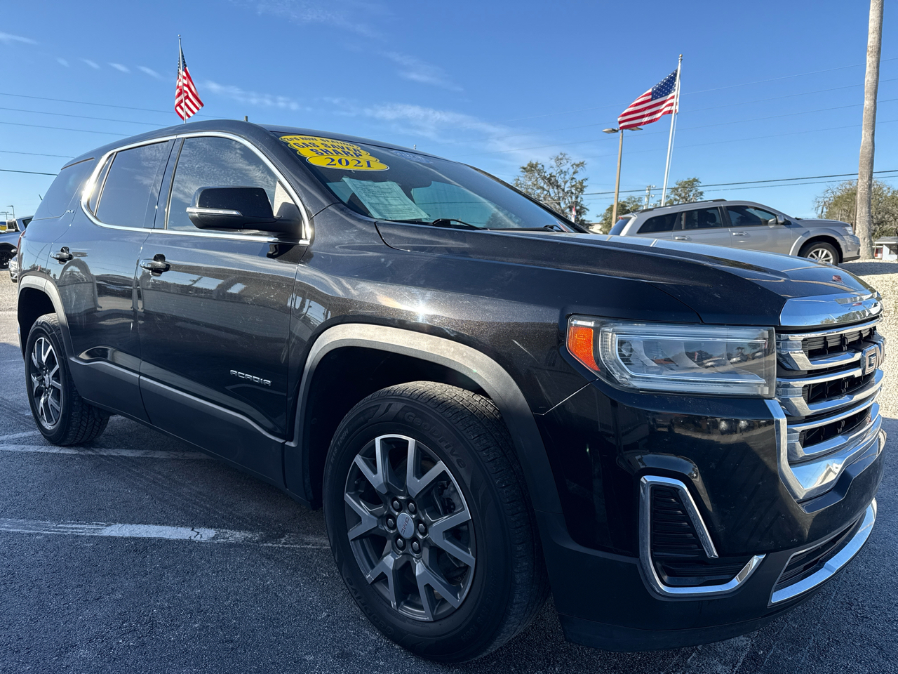 GMC Acadia FWD 4dr SLE 2021