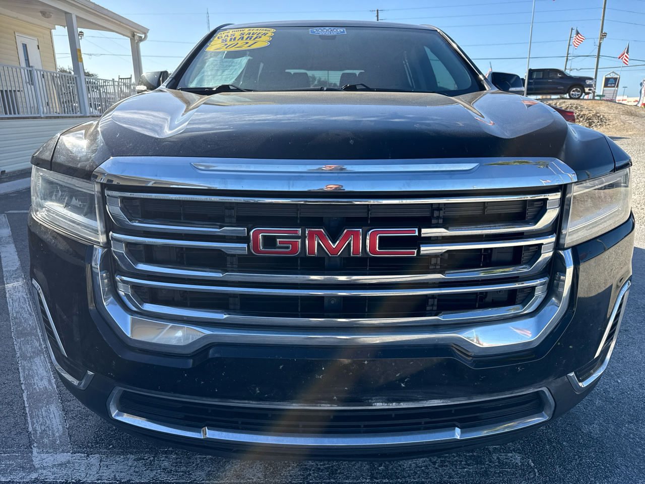 GMC Acadia FWD 4dr SLE 2021