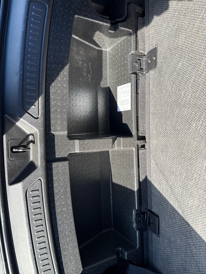 GMC Acadia FWD 4dr SLE 2021