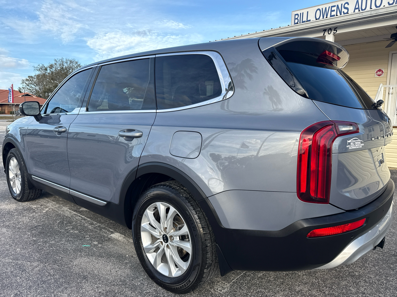 Kia Telluride LX FWD 2021